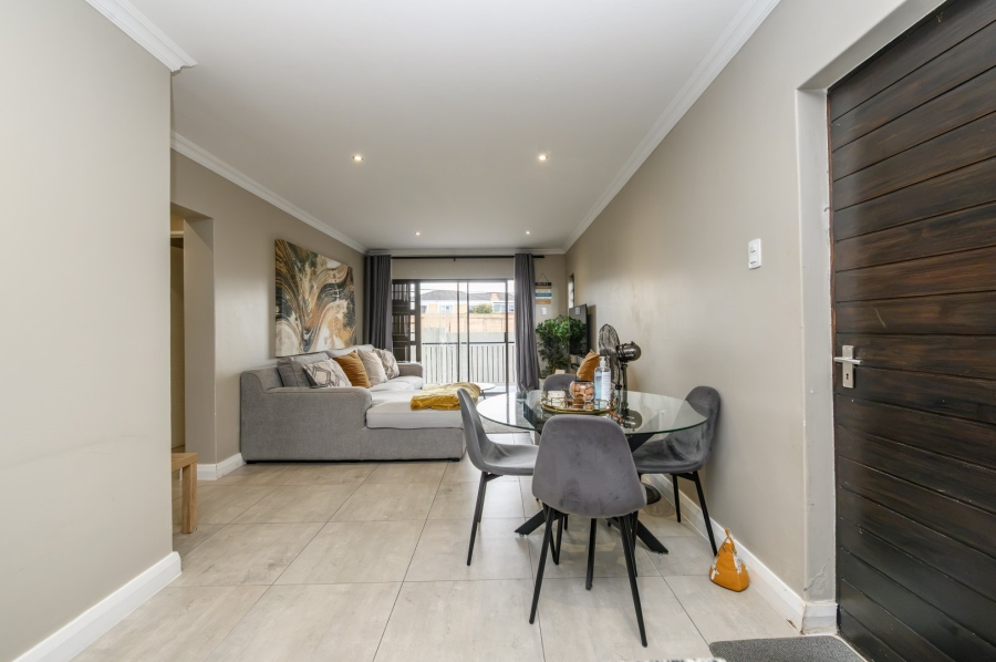2 Bedroom Property for Sale in Kabega Park Eastern Cape